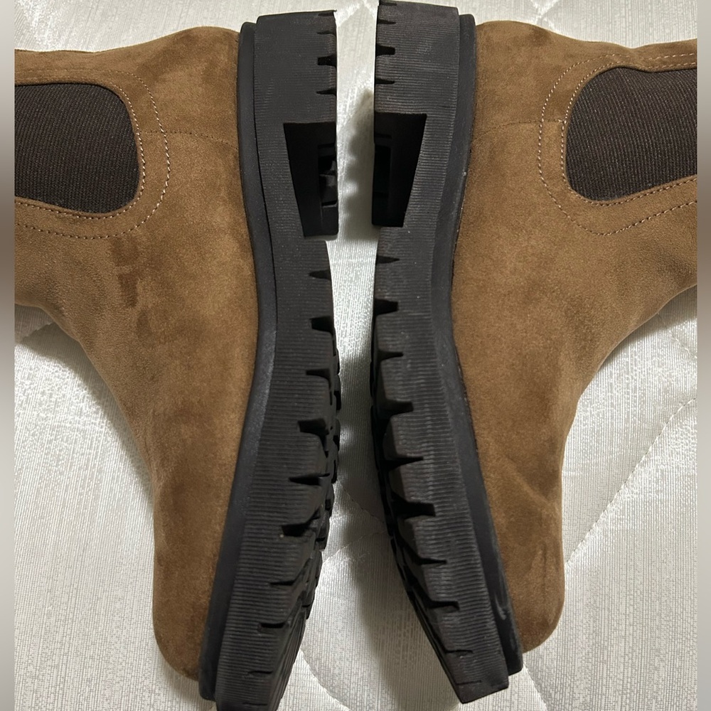Womens Chunky Chelsea Brown Boots - Picture 2 of 11
